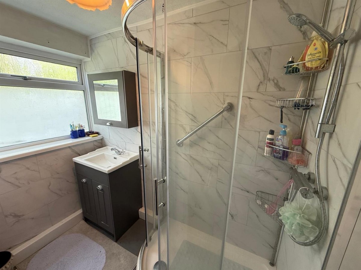 Halfcot Avenue, Pedmore, Stourbridge, DY9 0YB