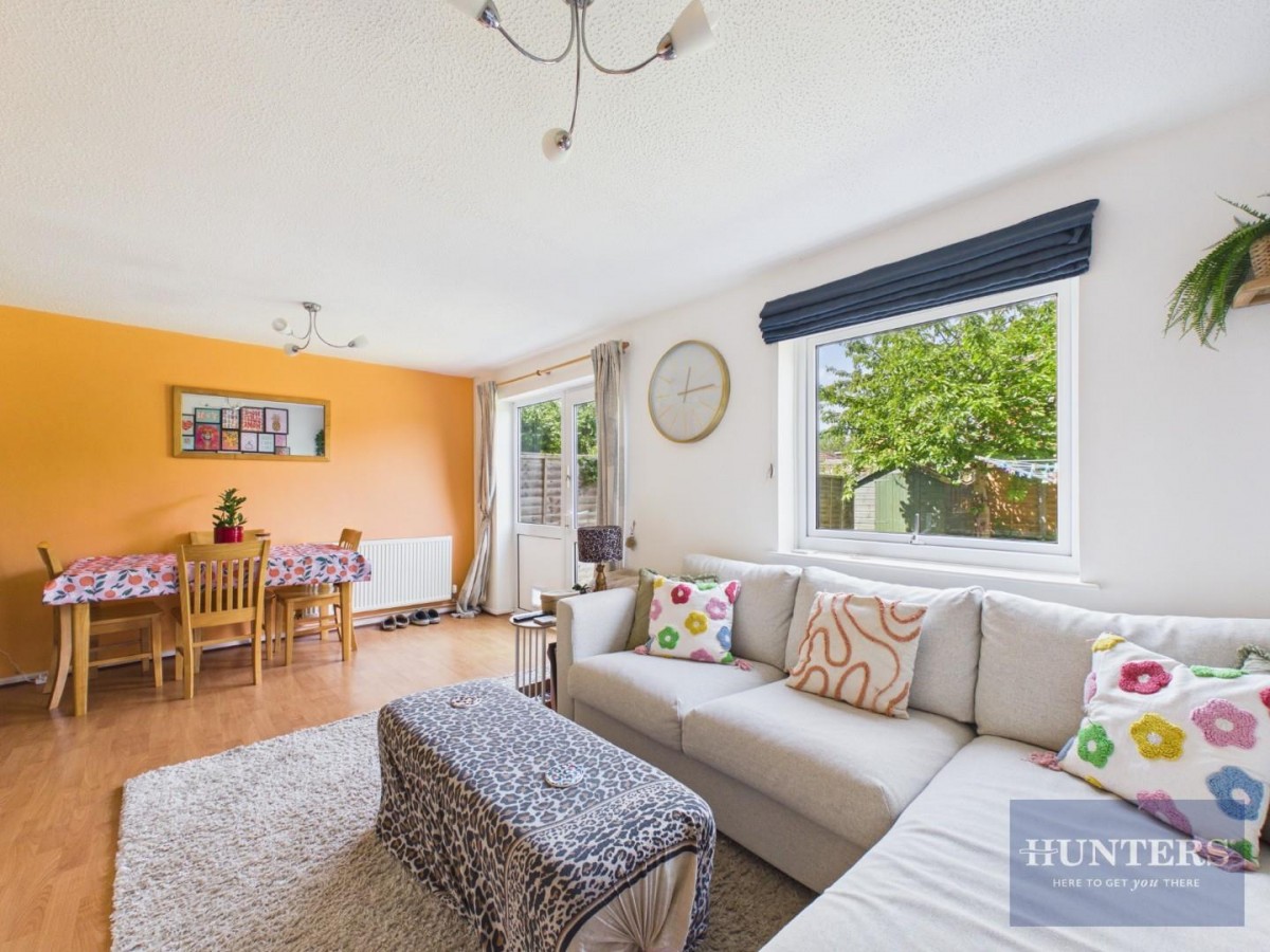 Hazebrouck Close, Cheltenham, GL51 3QA