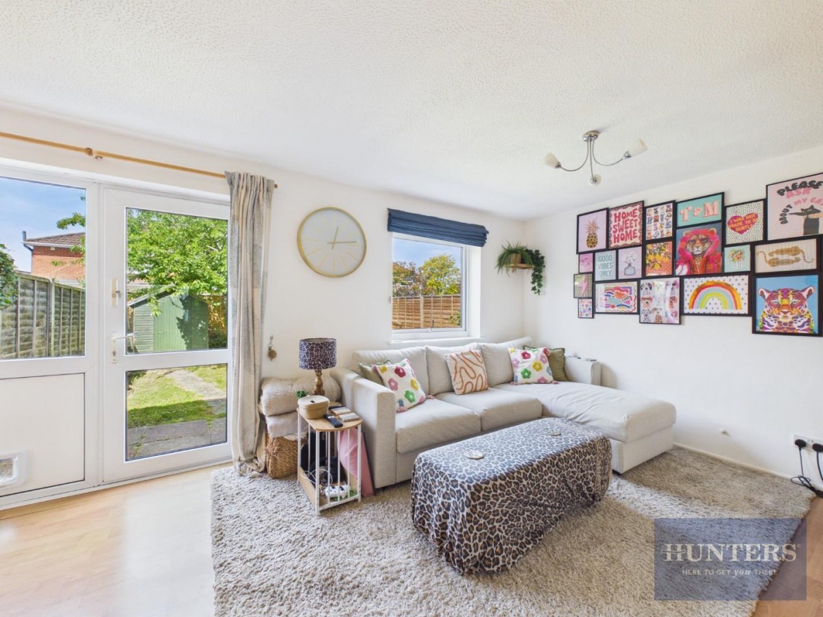 Hazebrouck Close, Cheltenham, GL51 3QA