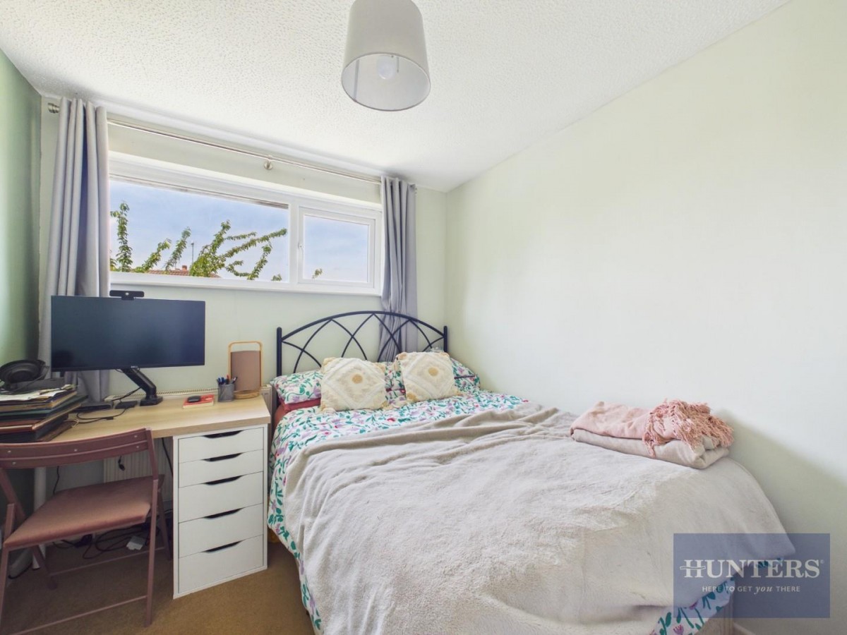 Hazebrouck Close, Cheltenham, GL51 3QA