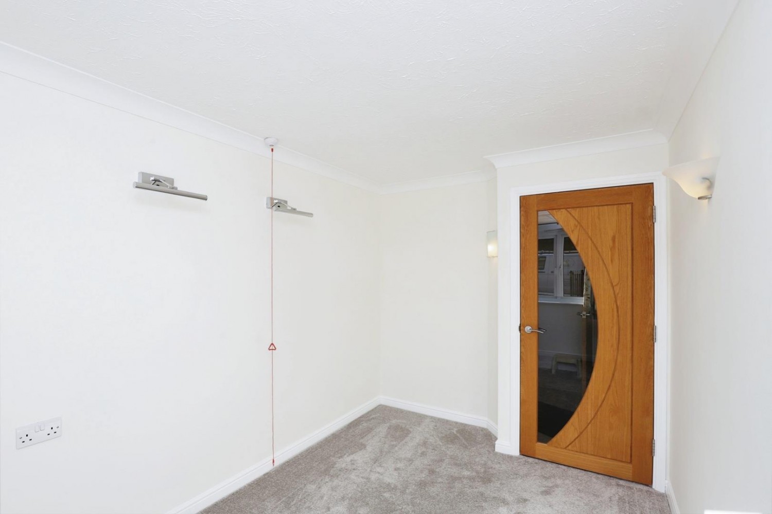 2 bedroom Flat for sale in Ranulf Court, Abbeydale Road South, Sheffield, S7 2PZ