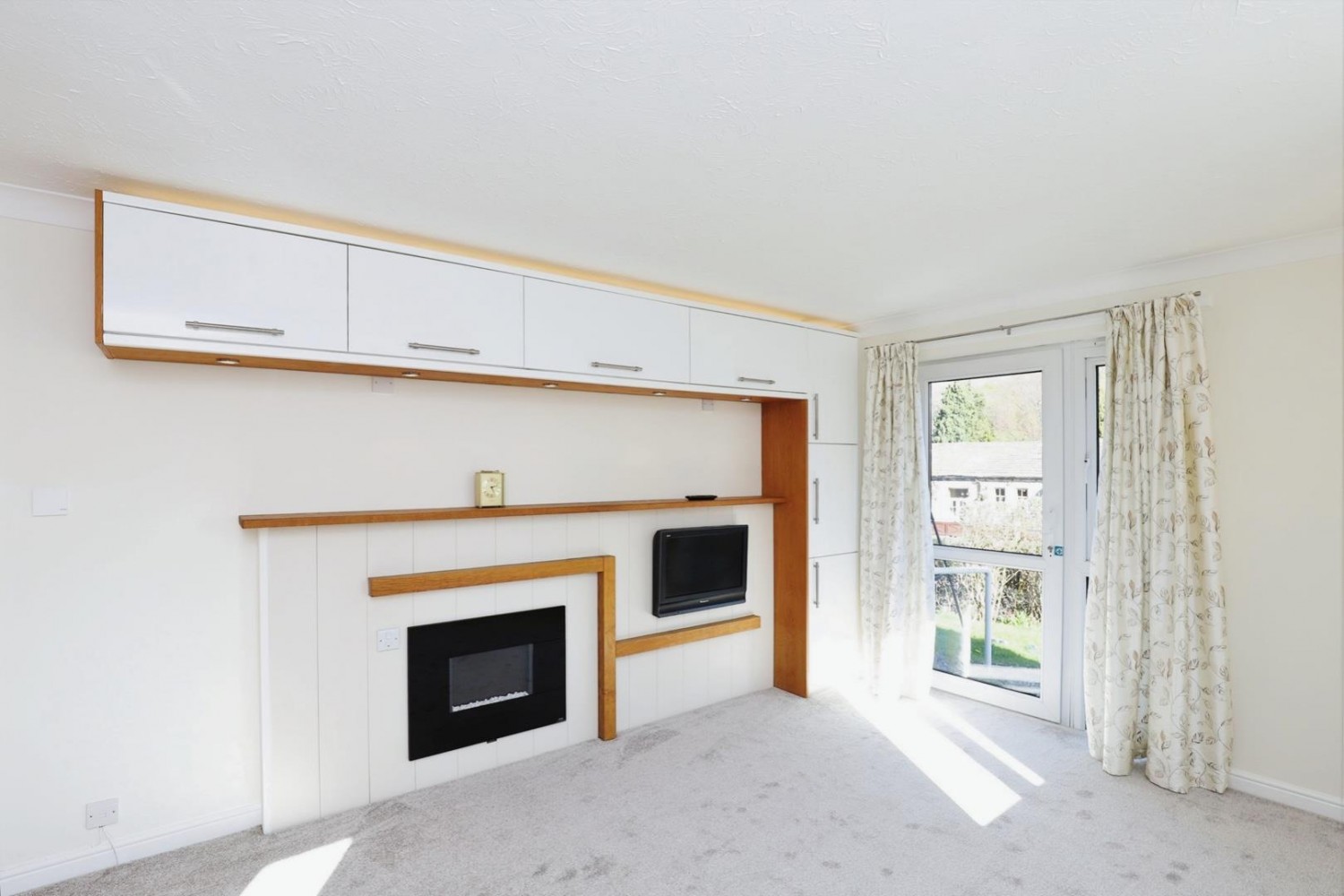 2 bedroom Flat for sale in Ranulf Court, Abbeydale Road South, Sheffield, S7 2PZ