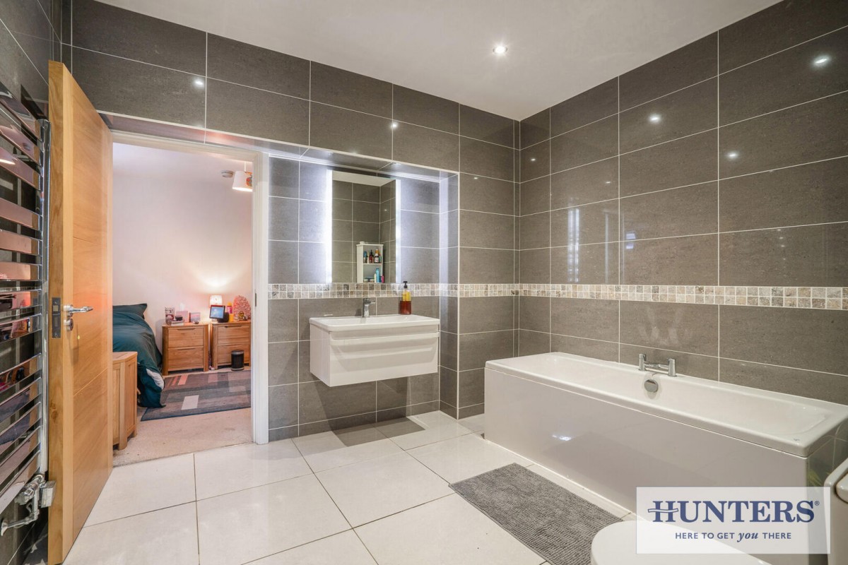 Heathfield, Adel, Leeds