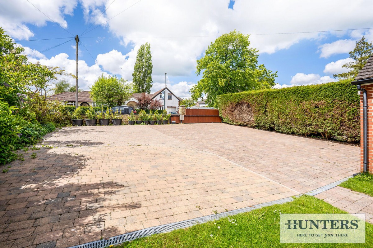 Heathfield, Adel, Leeds