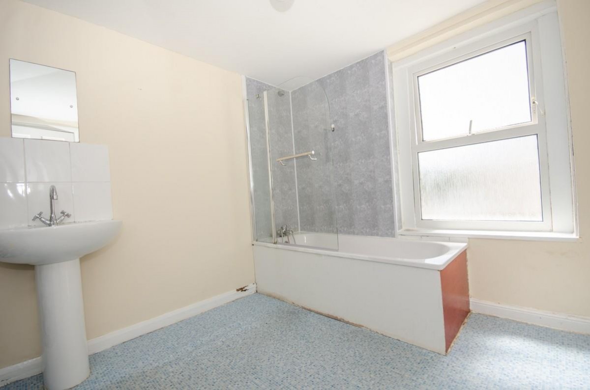 North Street, Downend, Bristol, BS16 5SY