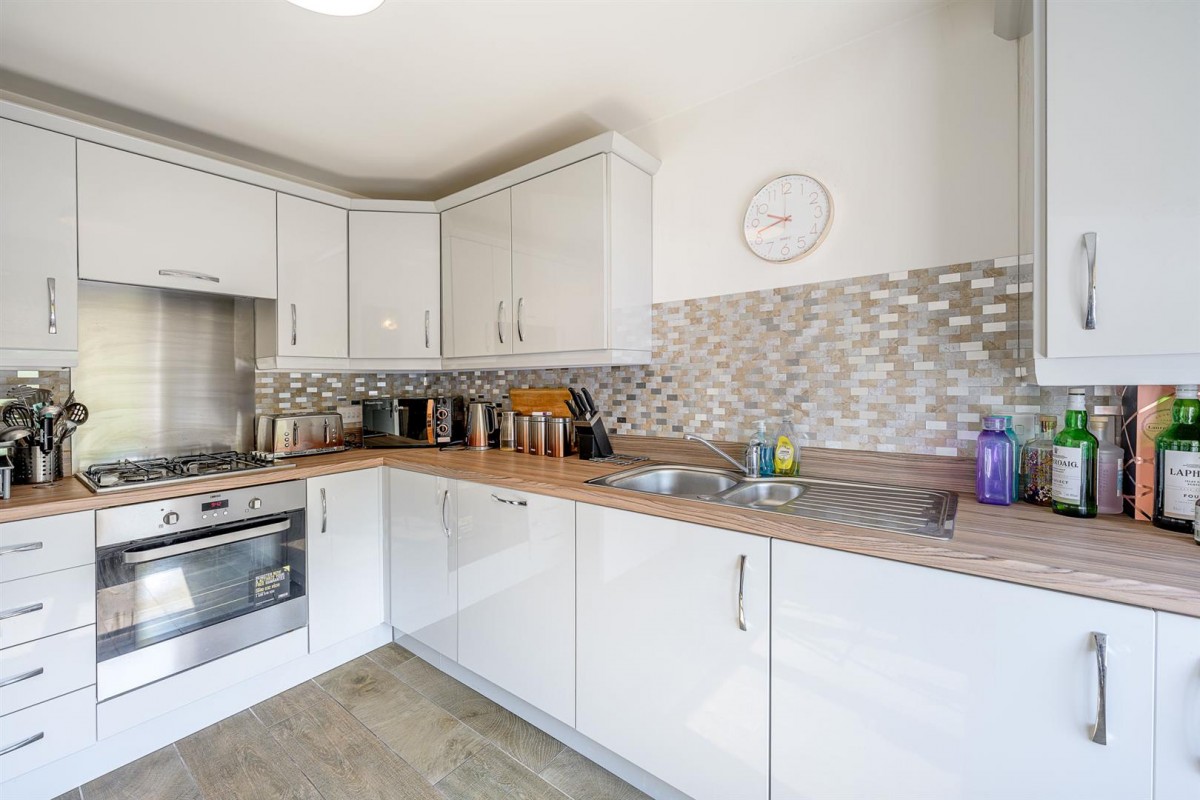 Hyde Mill Drive, Wollaston, Stourbridge, DY8 4GD