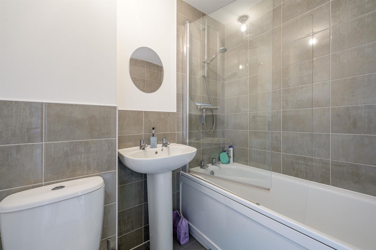 Hyde Mill Drive, Wollaston, Stourbridge, DY8 4GD