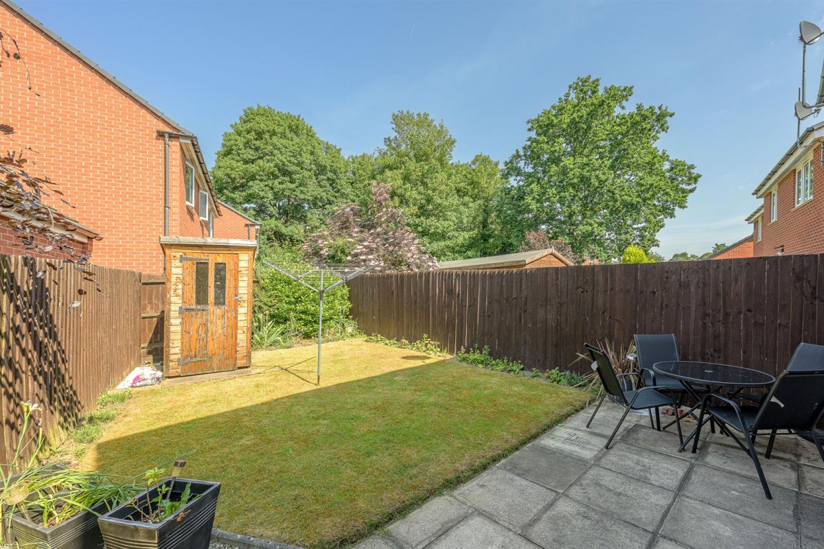 Hyde Mill Drive, Wollaston, Stourbridge, DY8 4GD