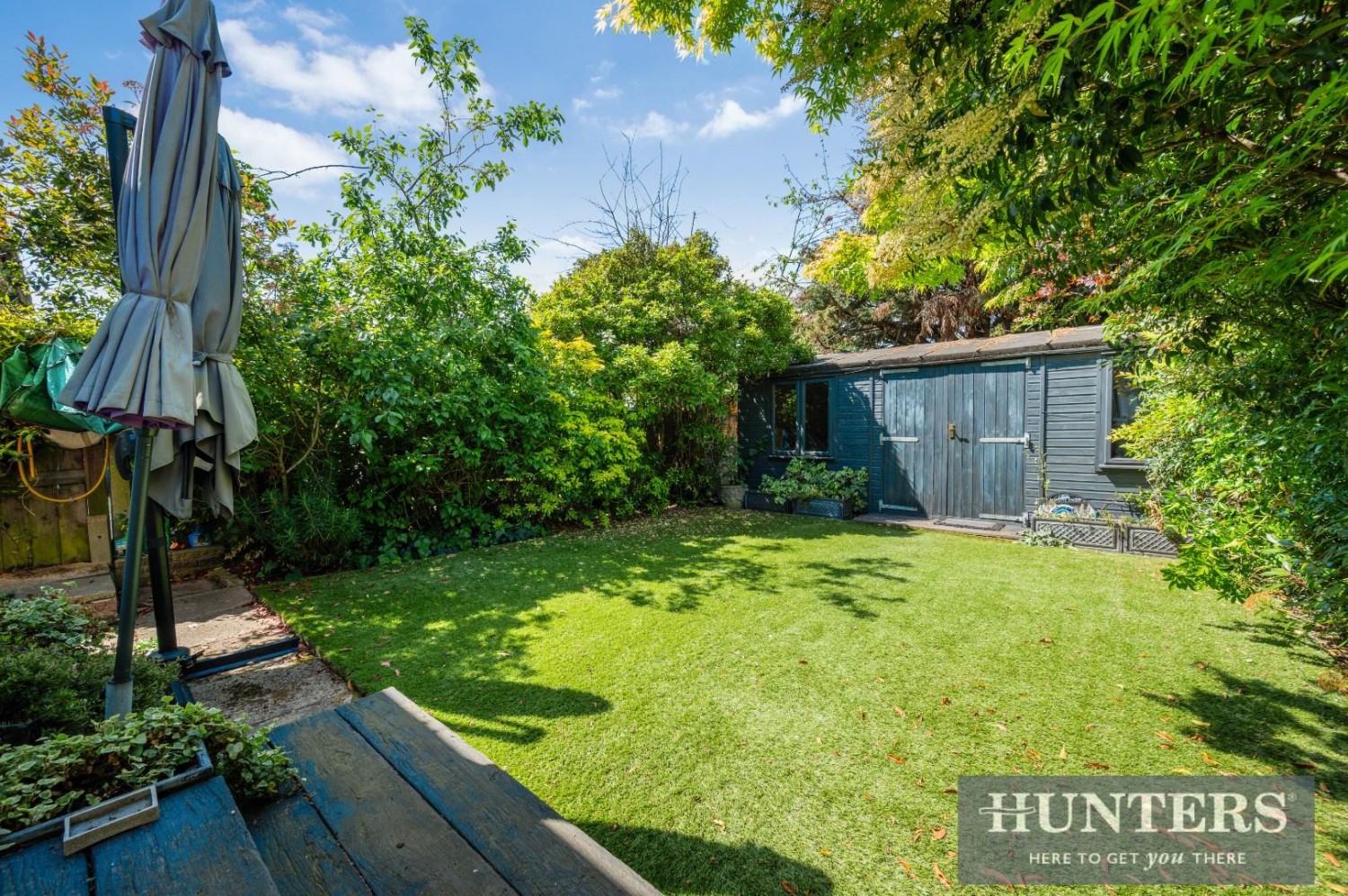 4 bedroom House for sale in Thornbury Avenue, Isleworth
