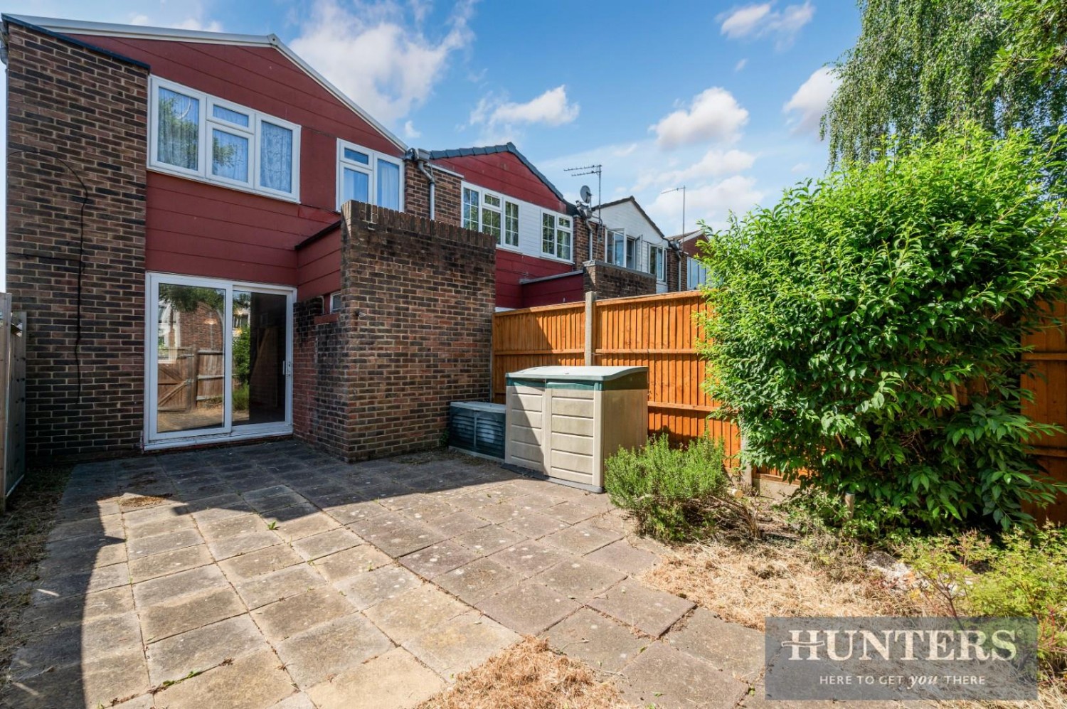 Walnut Tree Road, Brentford
