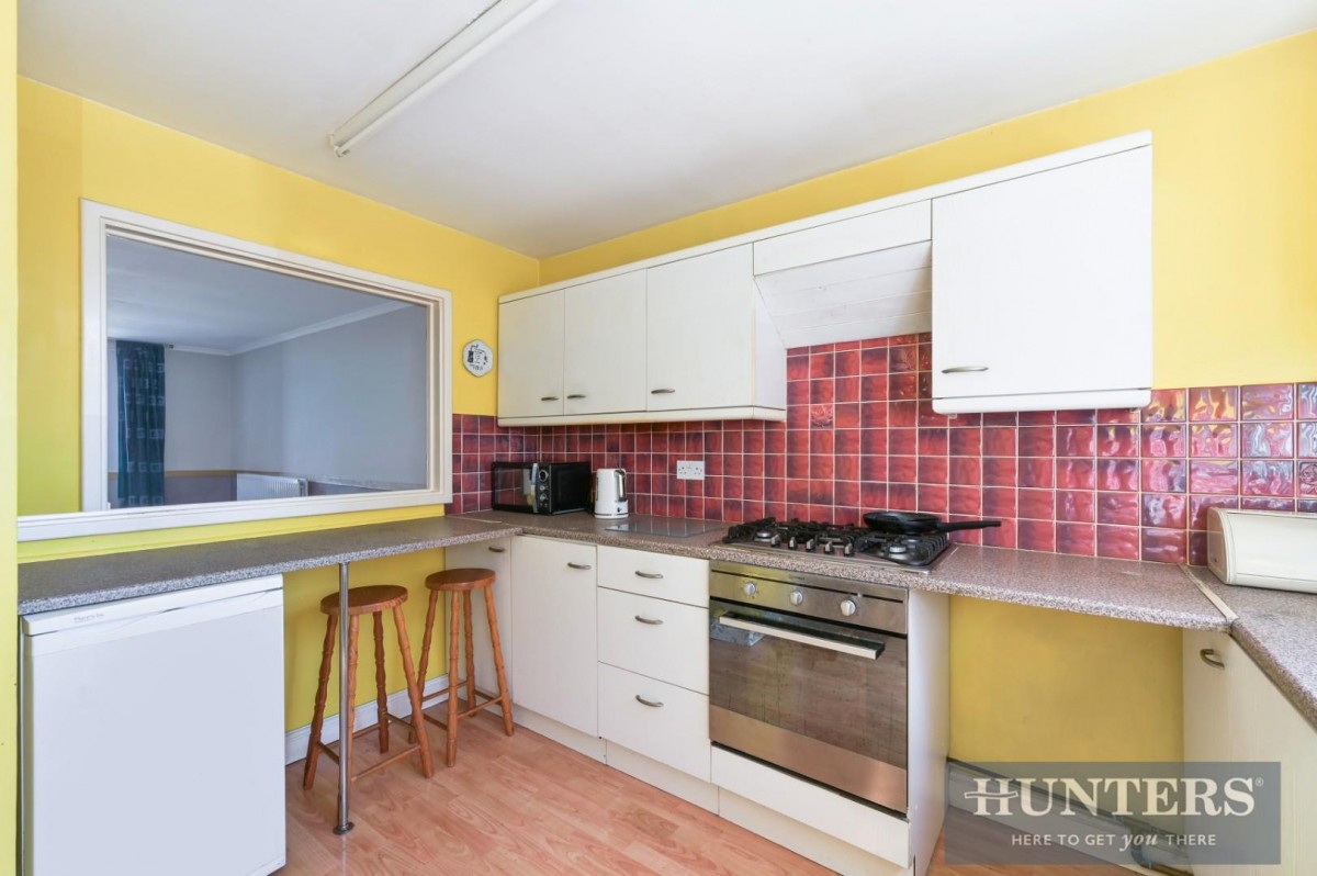 Walnut Tree Road, Brentford