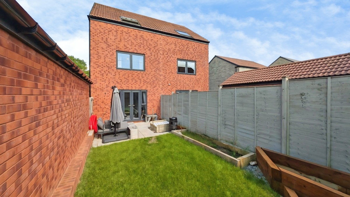 Taylor Crescent, Yate, Yate