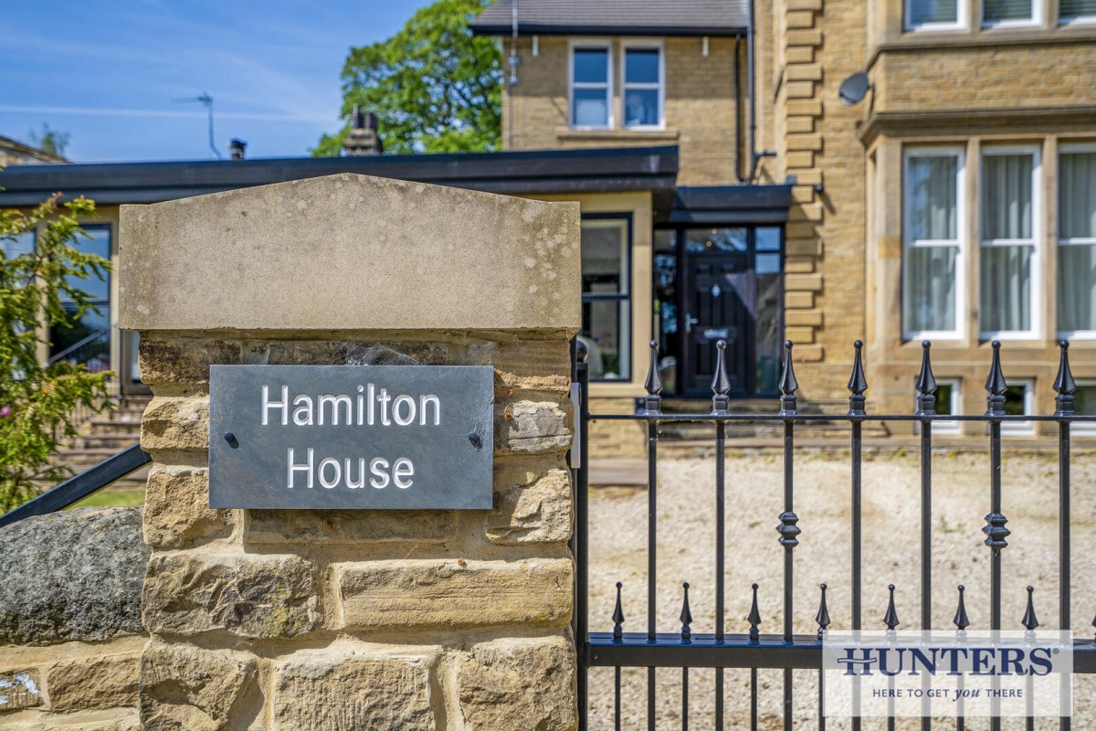 Woodlands Drive, Apperley Bridge, Bradford