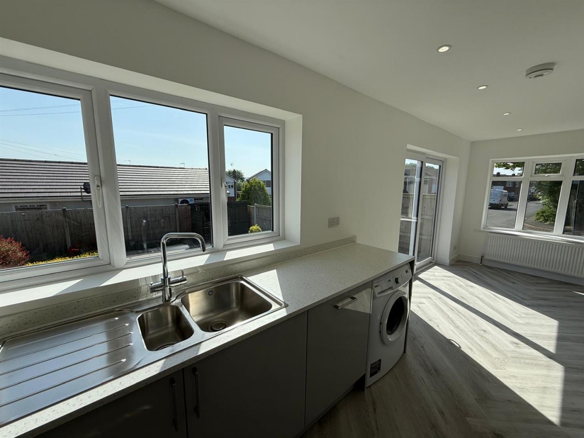 Herondale Crescent, Stourbridge, DY8 3LH