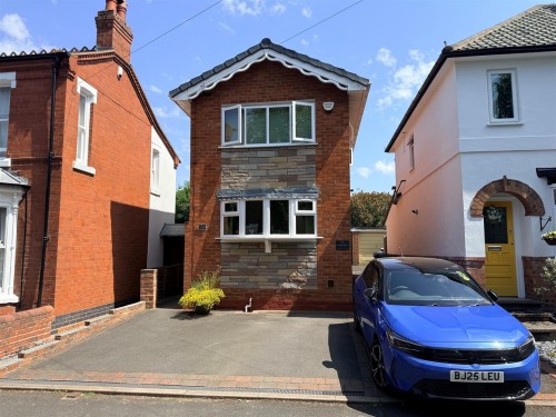 South Avenue, Stourbridge, DY8 3XY