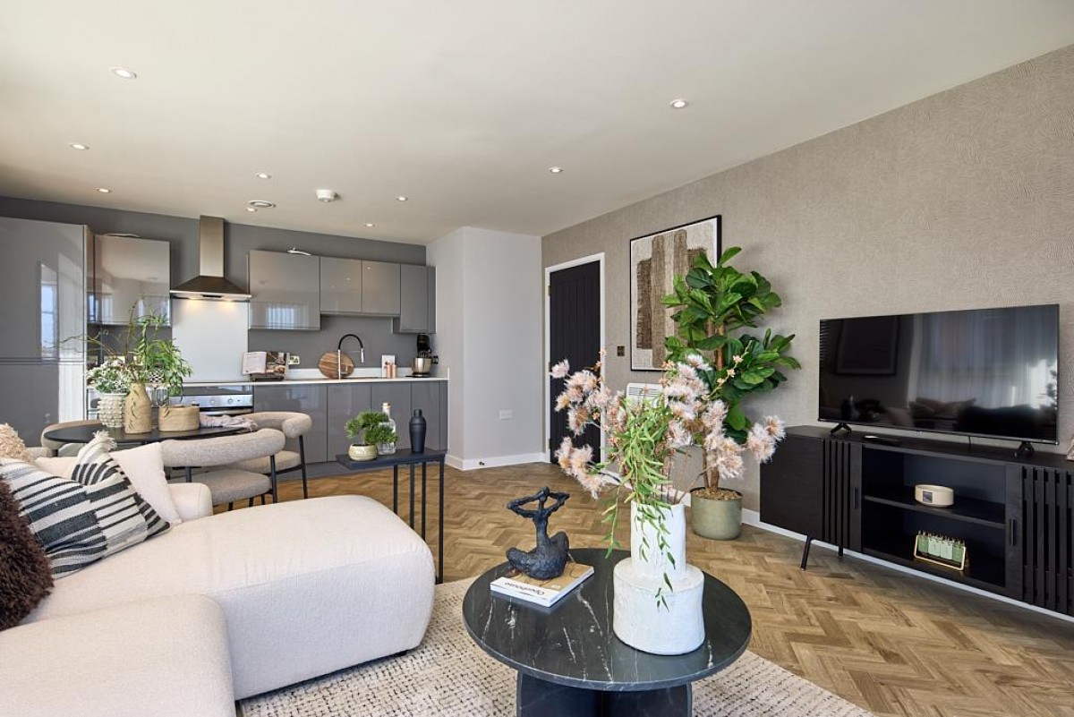Estella Heights, Henley Approach, Northfleet