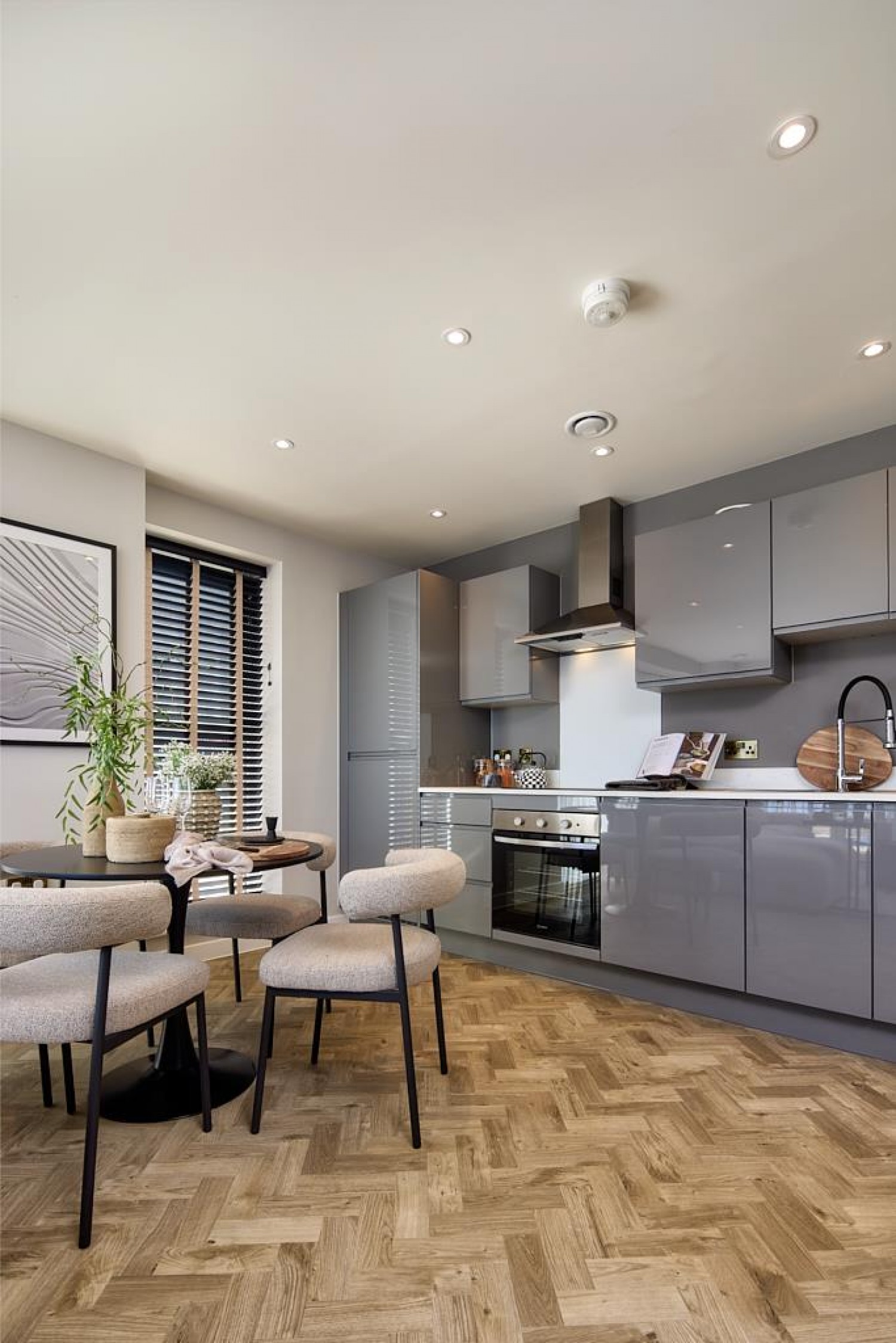 Estella Heights, Henley Approach, Northfleet