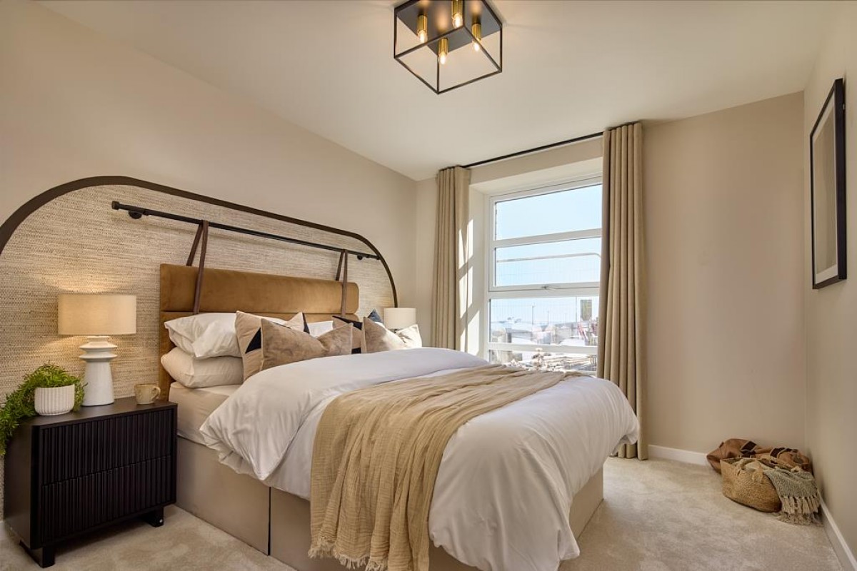 Estella Heights, Henley Approach, Northfleet