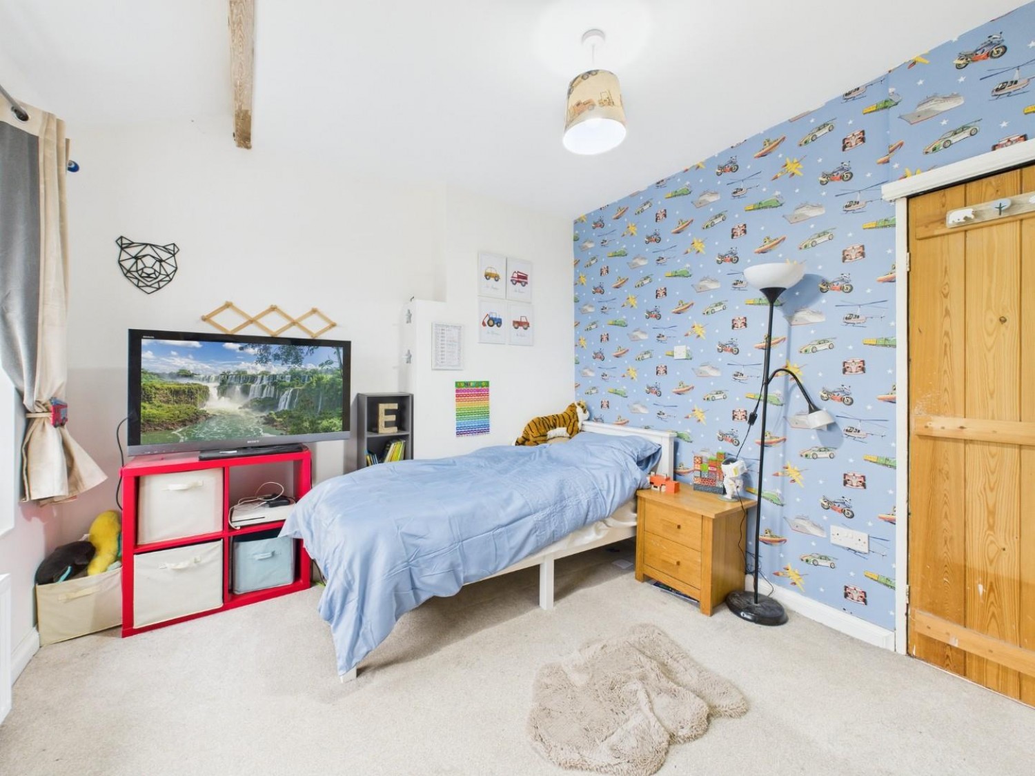 4 bedroom House for sale in Main Street, Wilsden, Bradford