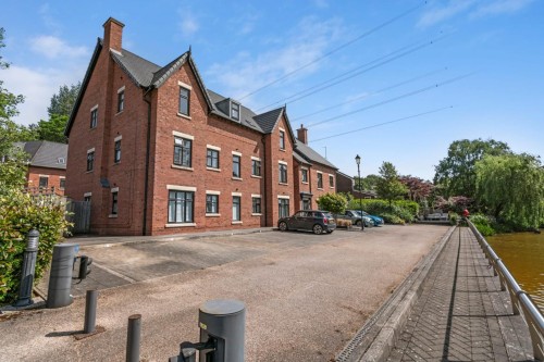 Waters Way, Worsley, Manchester