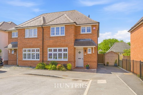 Horton Close, Chadderton, Oldham