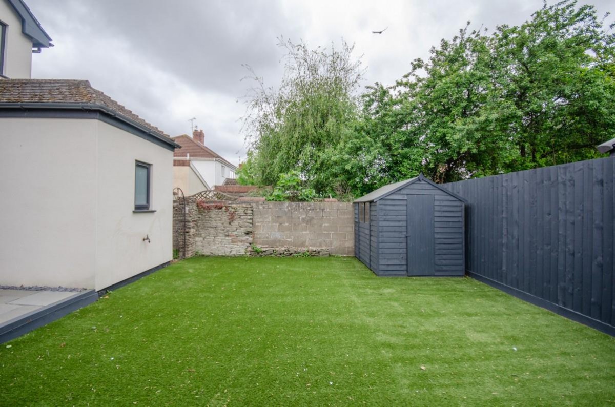 Overndale Road, Downend, Bristol, BS16 2RL
