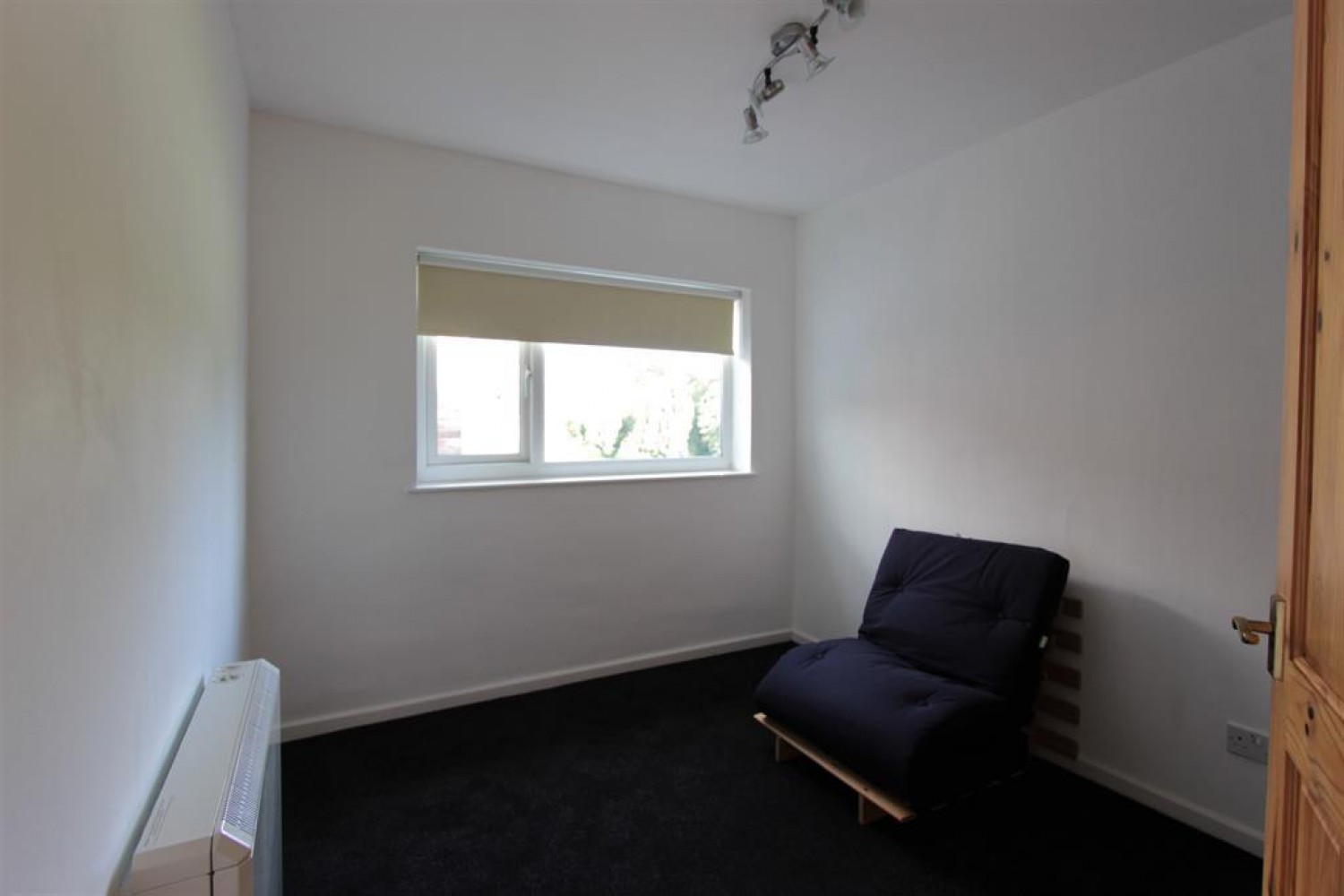 Ladies Spring Grove, Sheffield, S17 3LR