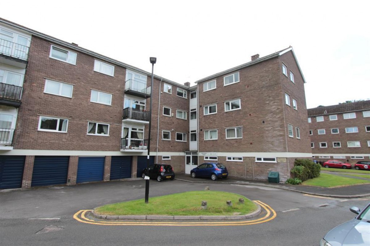 Ladies Spring Grove, Sheffield, S17 3LR