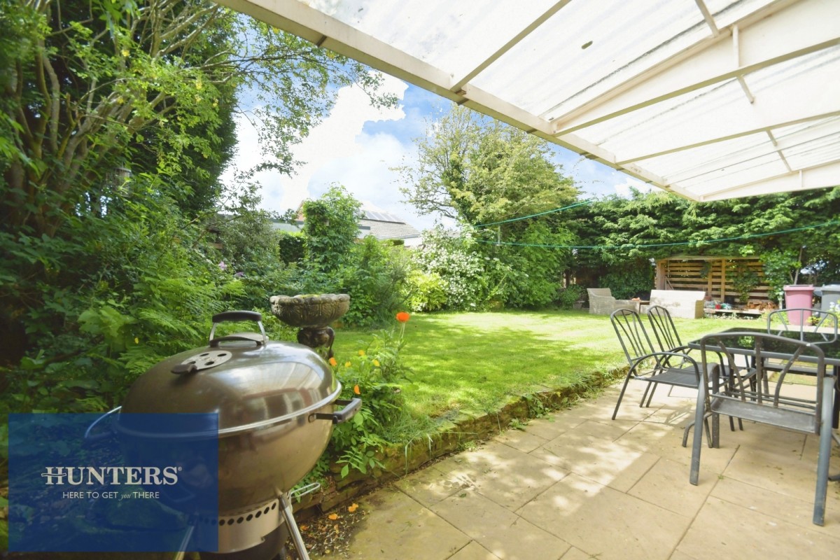 Harehill Crescent, Wingerworth, Chesterfield, S42 6SS