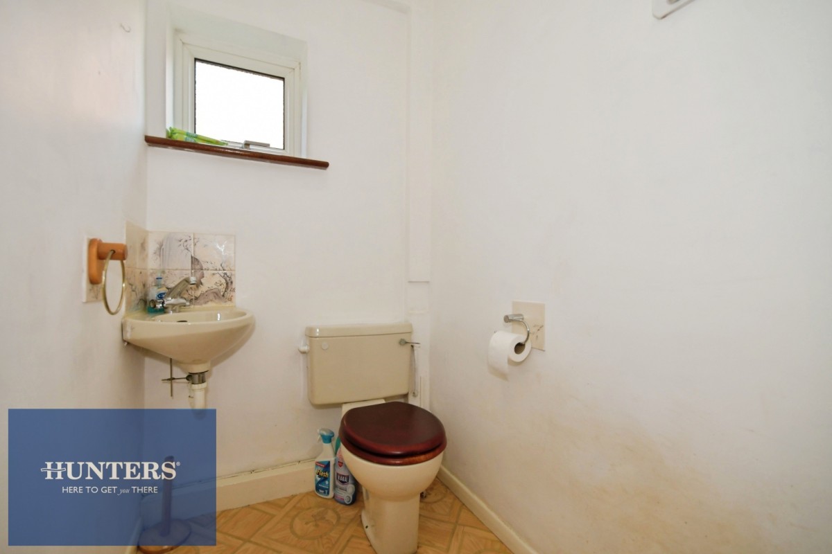 Harehill Crescent, Wingerworth, Chesterfield, S42 6SS