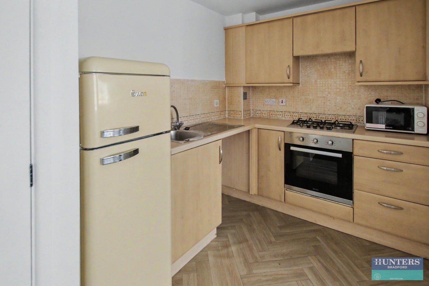Chartwell Drive Bradford, West Yorkshire, BD6 3DB