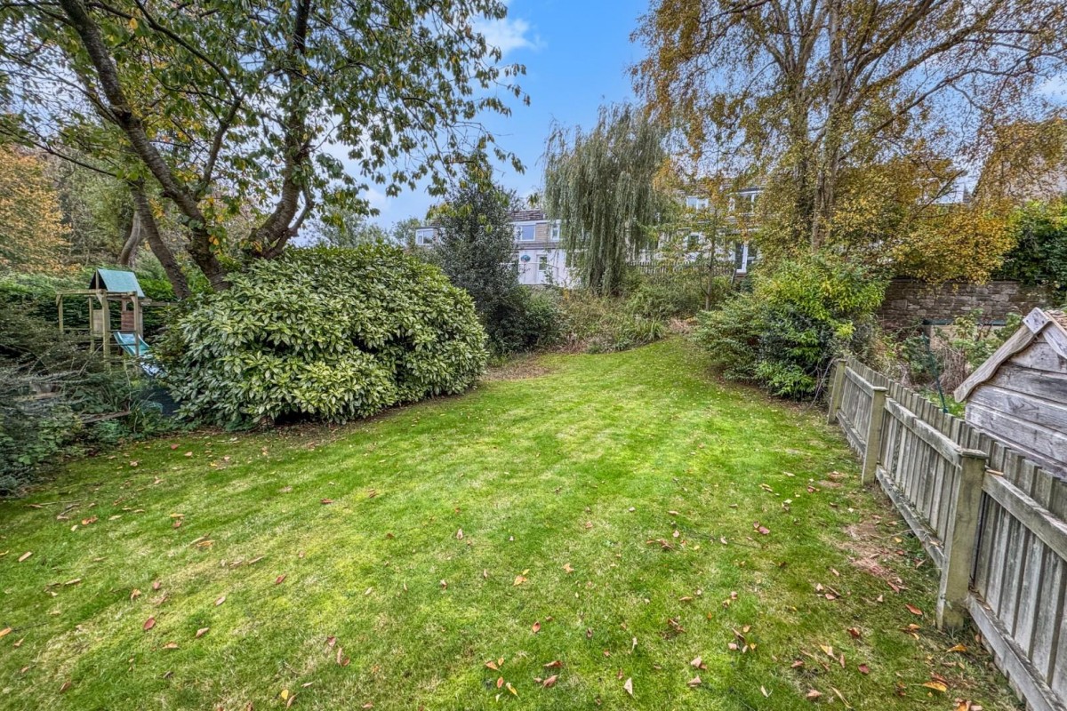 School Lane, Addingham, Ilkley, LS29 0JN