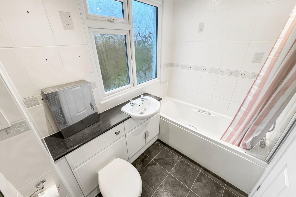 School Lane, Addingham, Ilkley, LS29 0JN