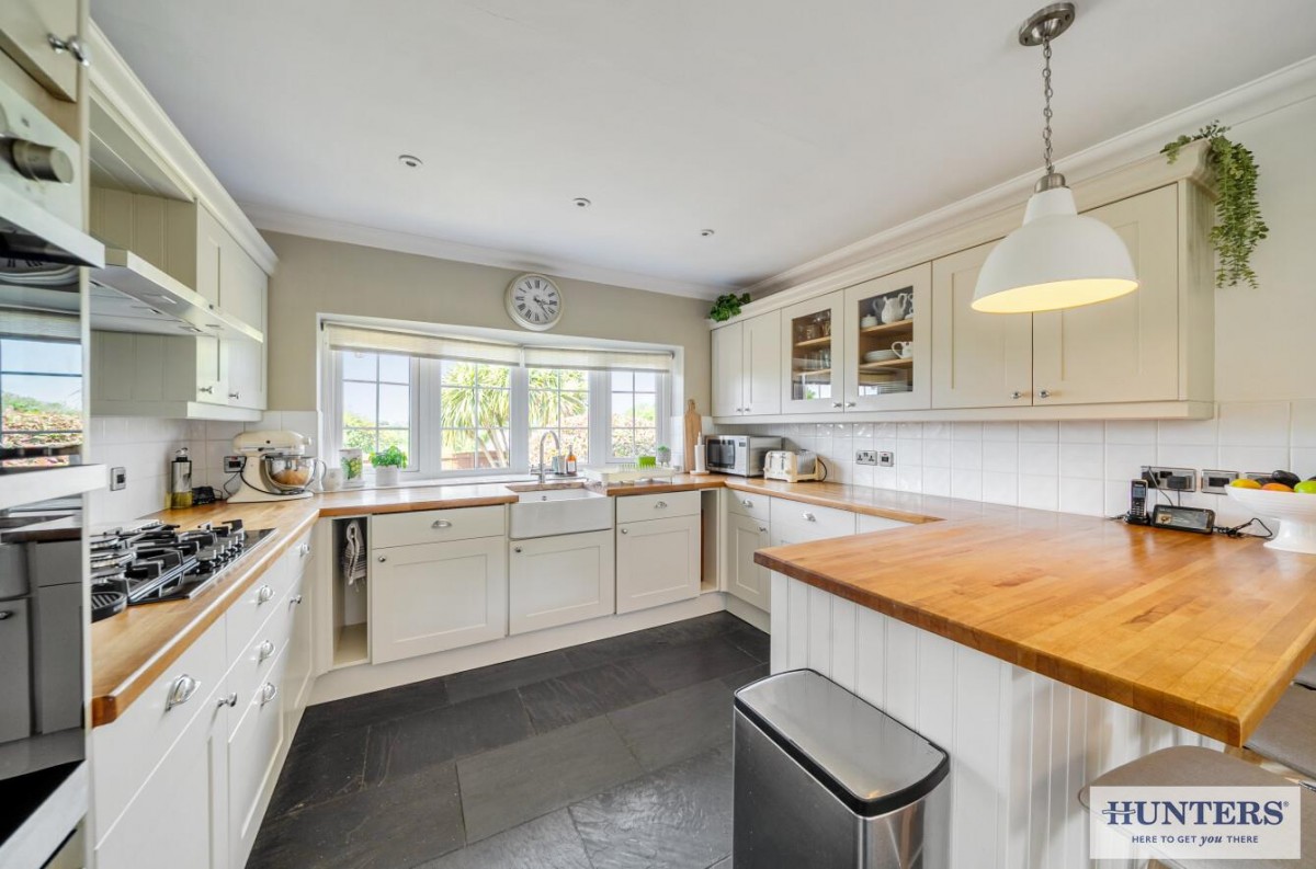 The Bungalow, Crossing Farm, Asselby, Goole