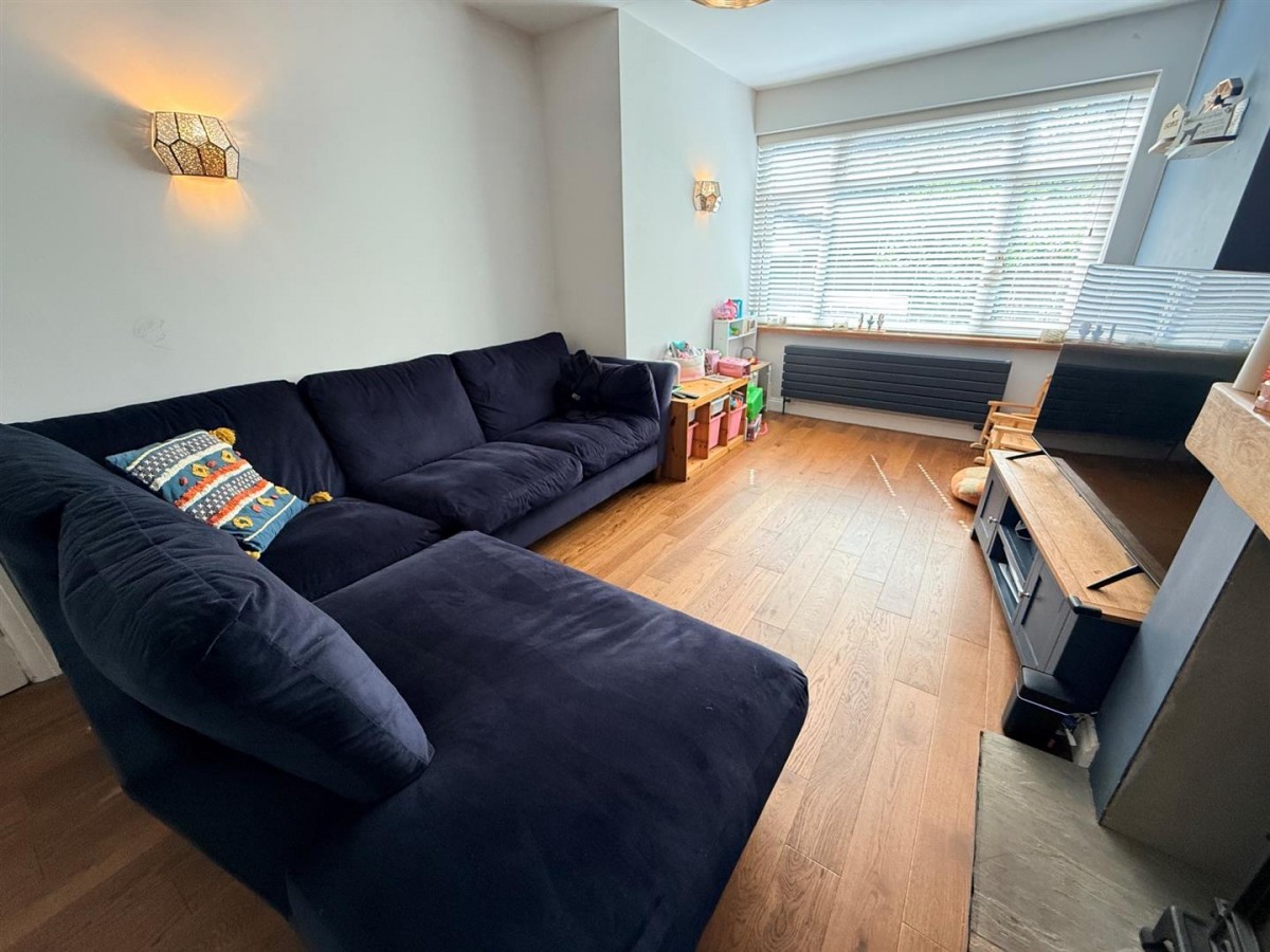 Ham Lane, Stourbridge, DY9 0UE