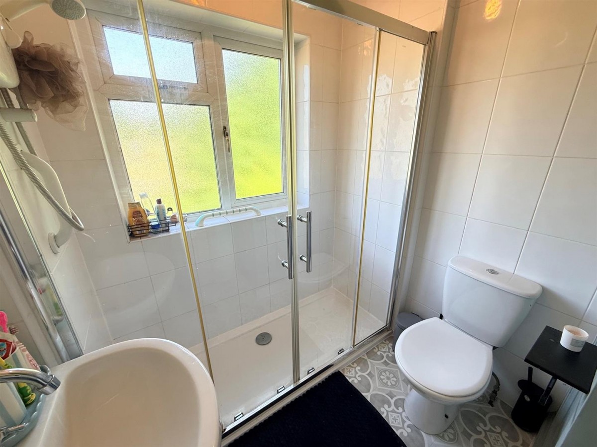 Ham Lane, Stourbridge, DY9 0UE