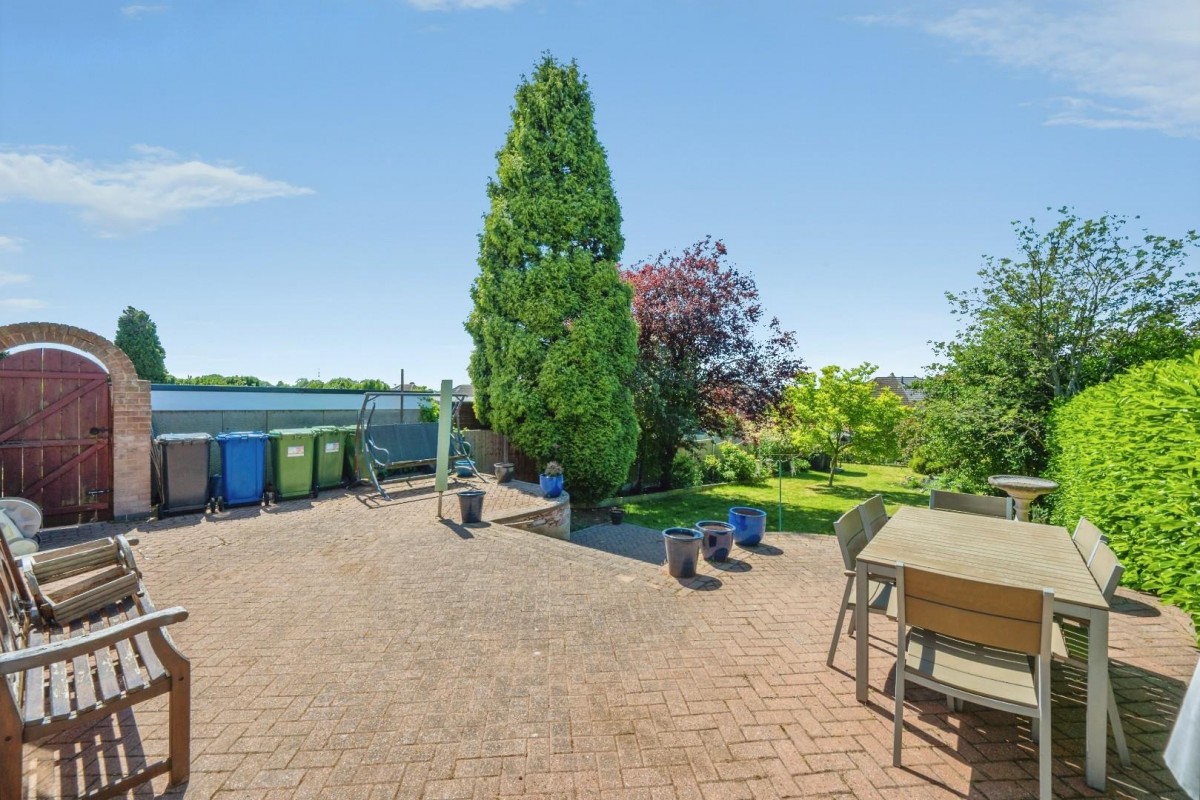 Overwoods Road, Hockley, Tamworth