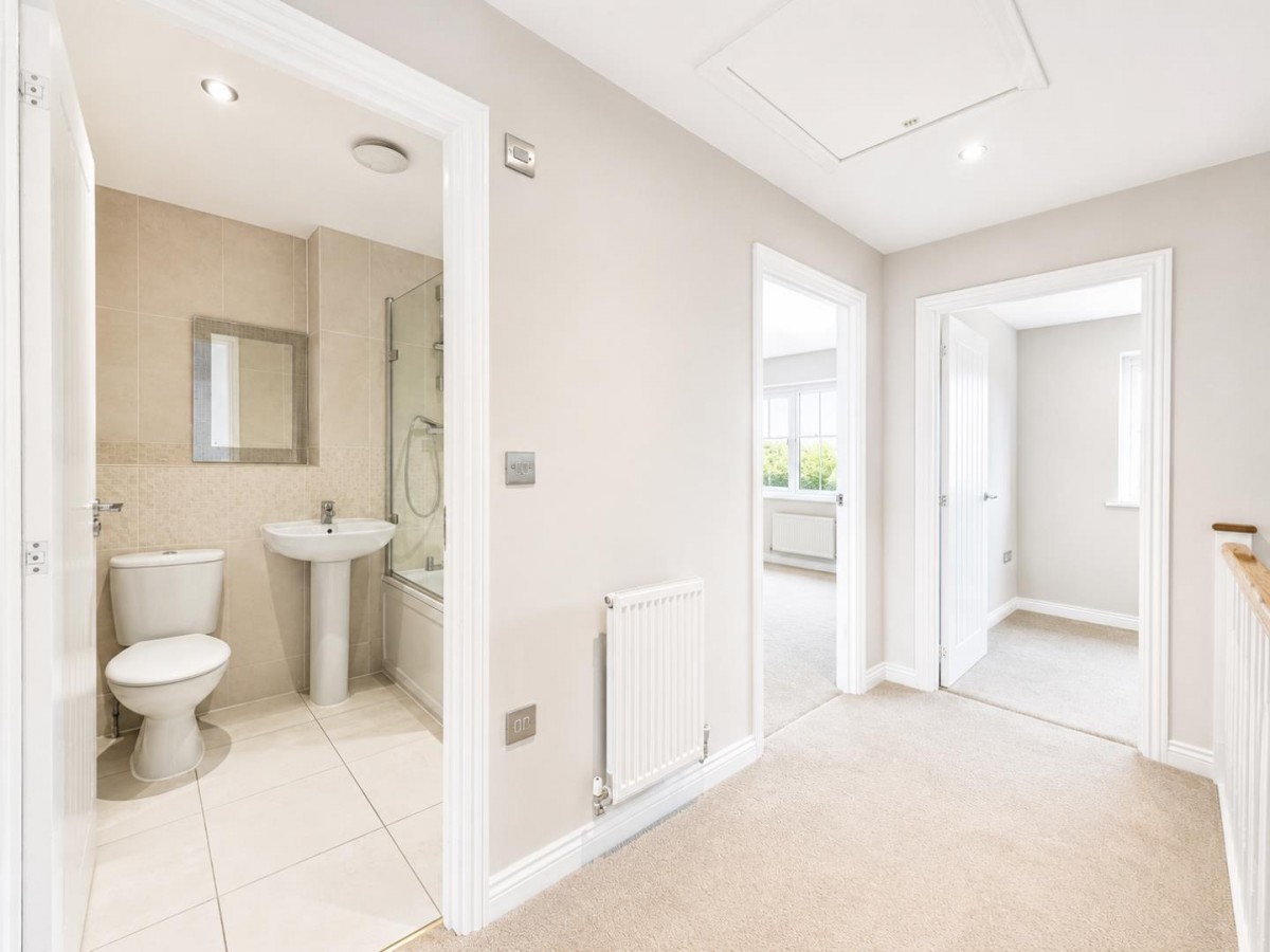 Ryeland Way, Bridgefield