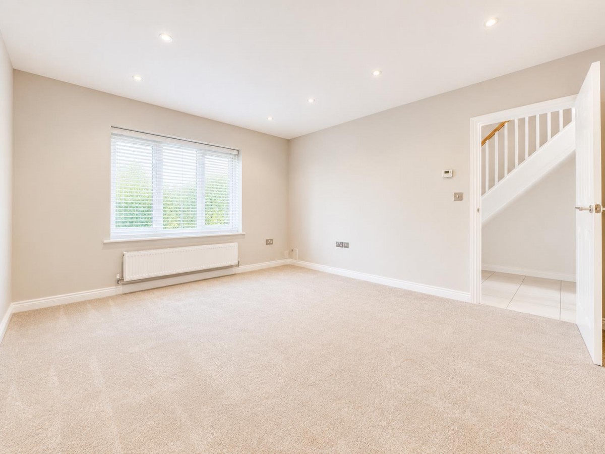 Ryeland Way, Bridgefield