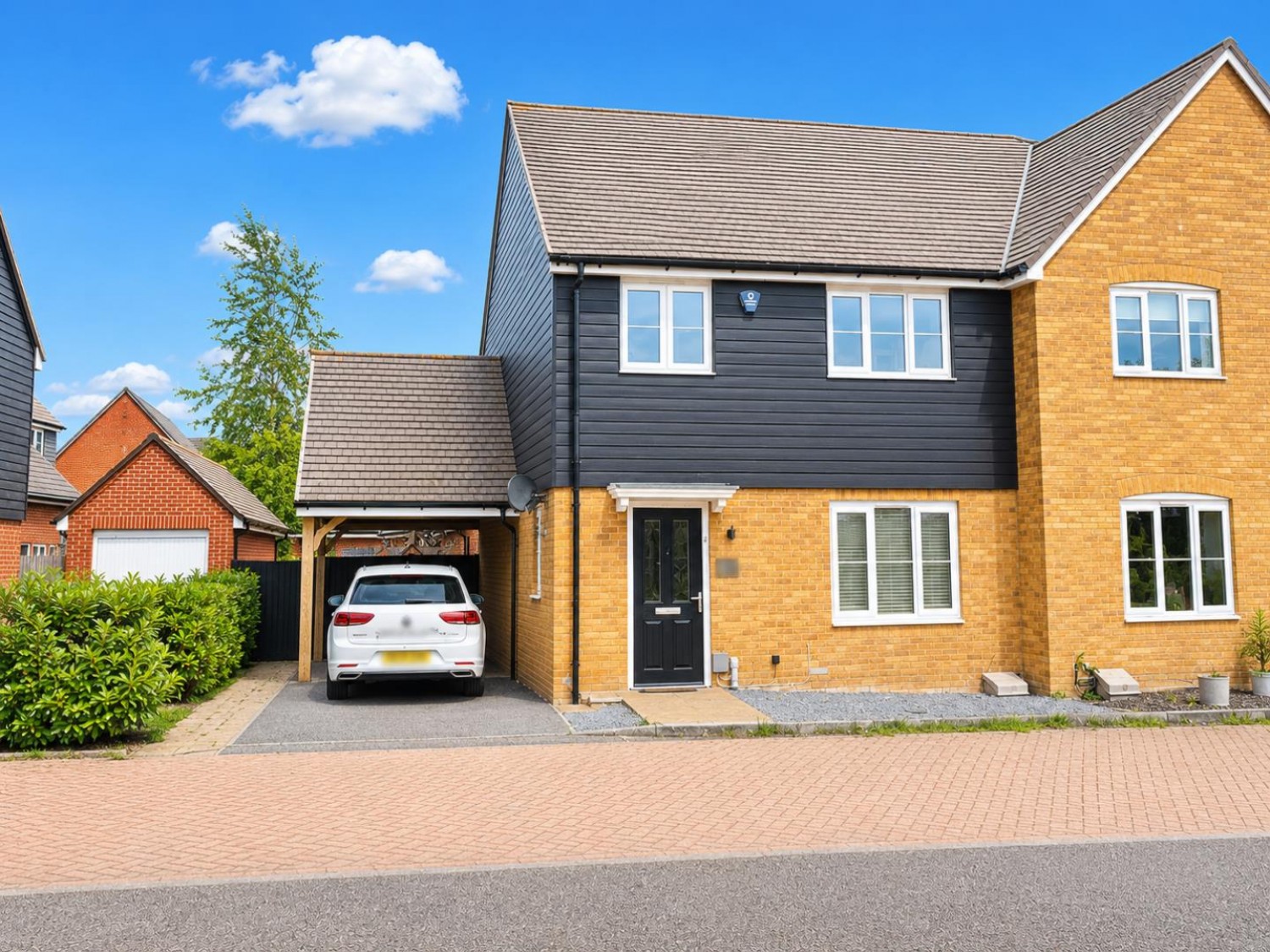 Ryeland Way, Bridgefield
