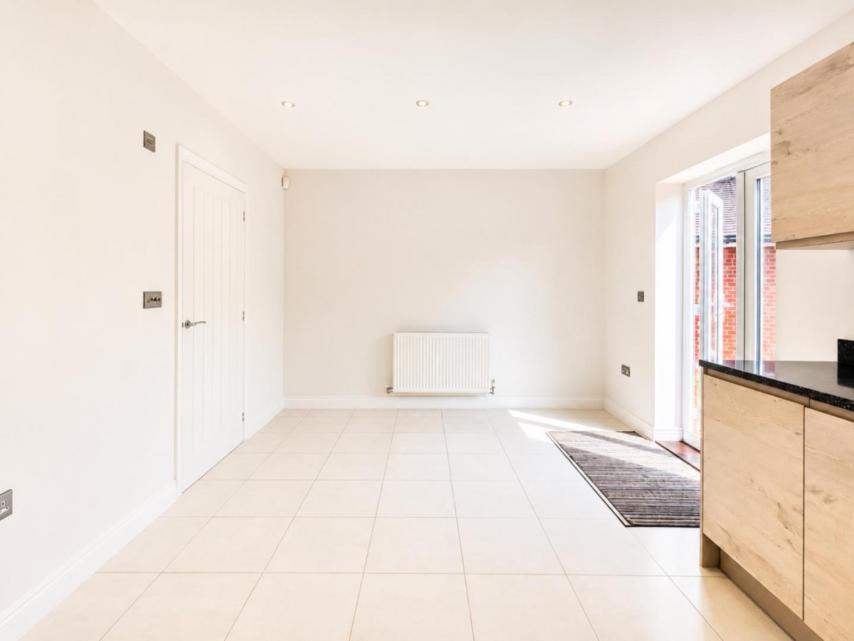 Ryeland Way, Bridgefield