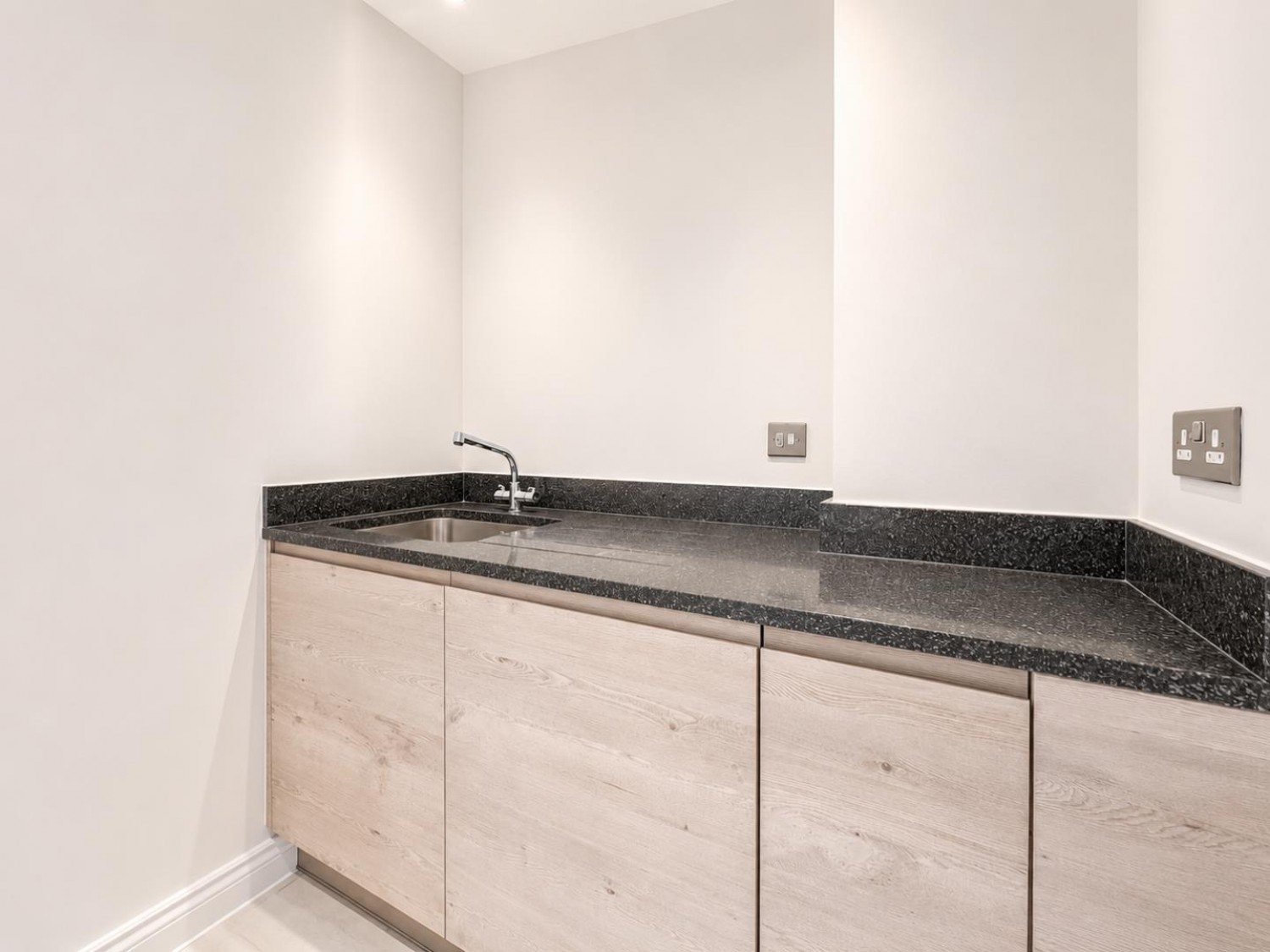 Ryeland Way, Bridgefield
