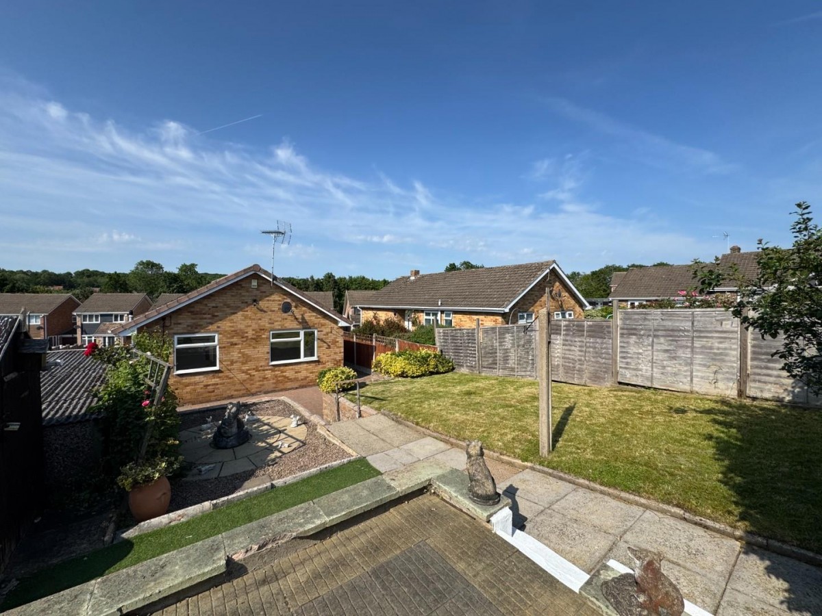 Meadow Hill Road, Hasland, Chesterfield, S41 0BG