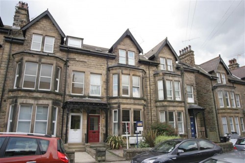 Flat 2 4 Hyde Park Road, Harrogate, HG1 5NR