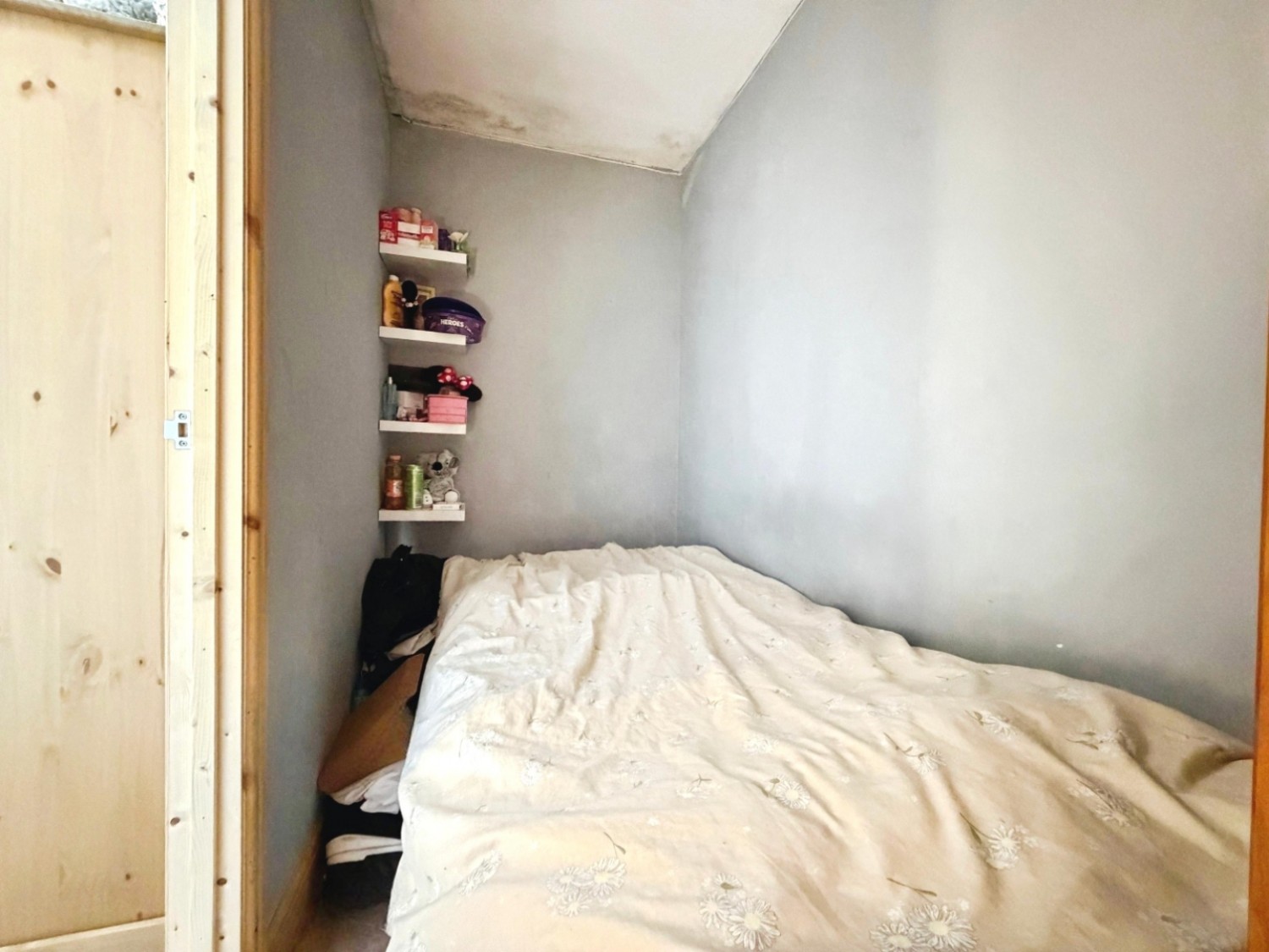 2 bedroom House for sale in Camberley Road, Knowle, Bristol