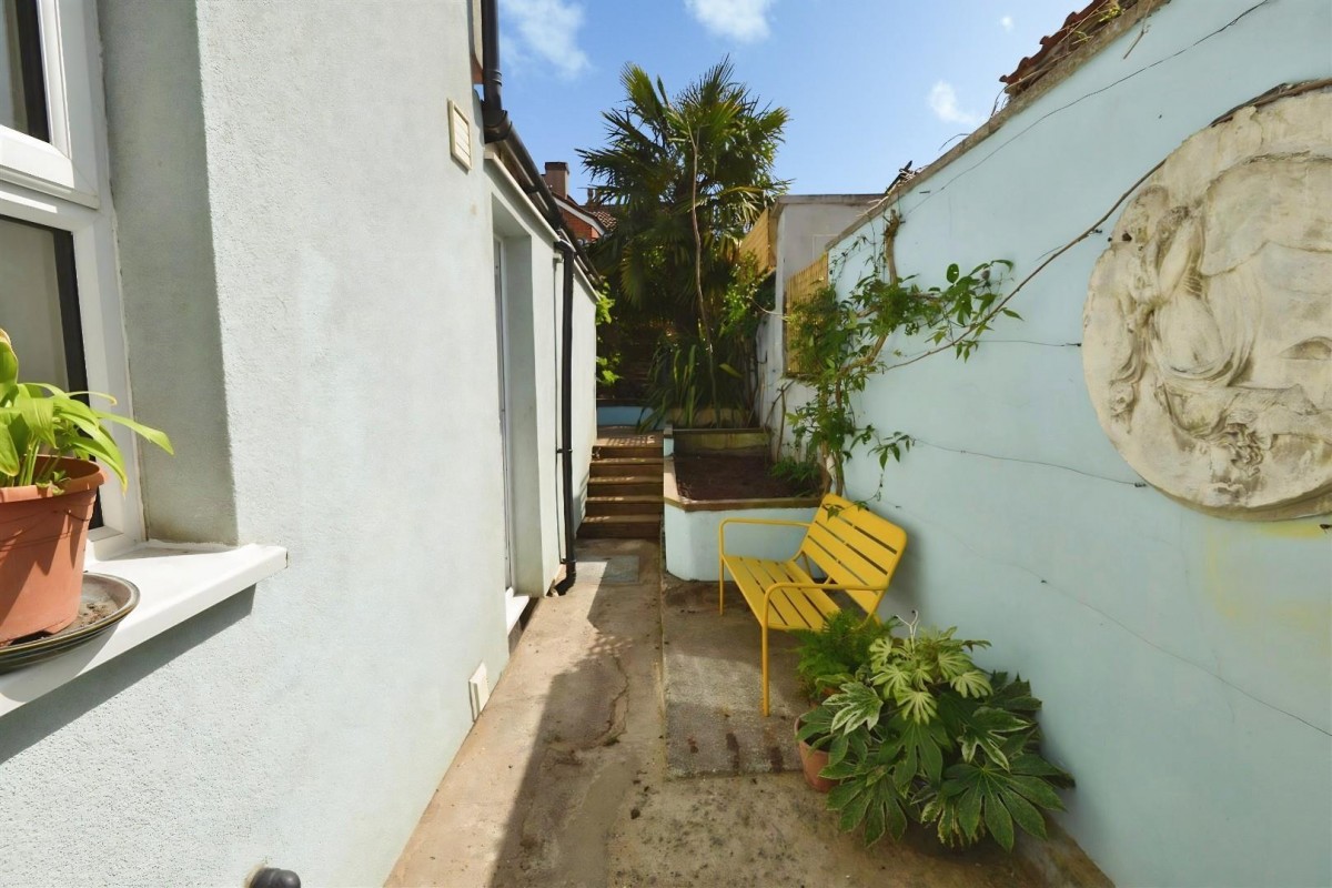 Mivart Street, Easton, Bristol BS5 6JF