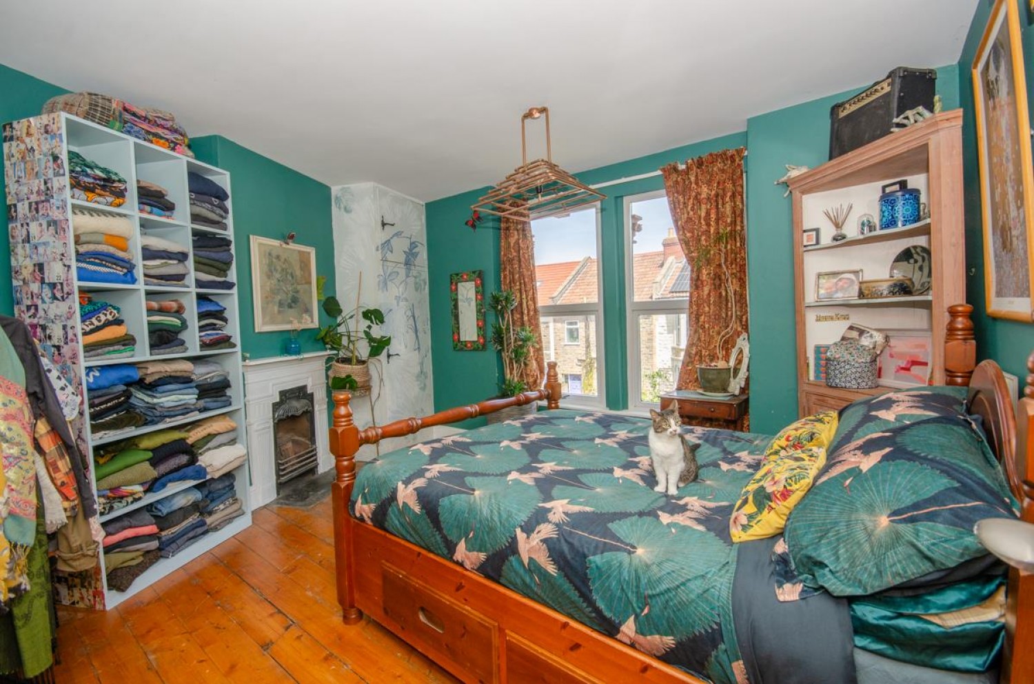 Robertson Road, Greenbank, Bristol BS5 6JT
