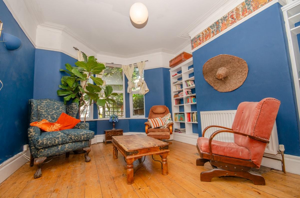 Robertson Road, Greenbank, Bristol BS5 6JT