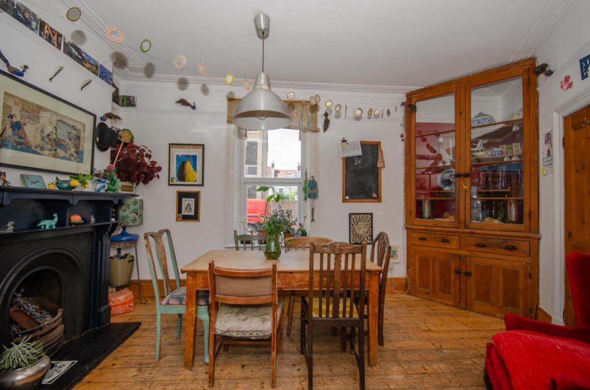 Robertson Road, Greenbank, Bristol BS5 6JT