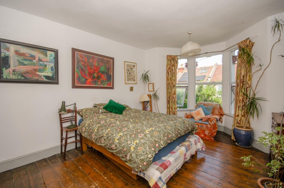Robertson Road, Greenbank, Bristol BS5 6JT